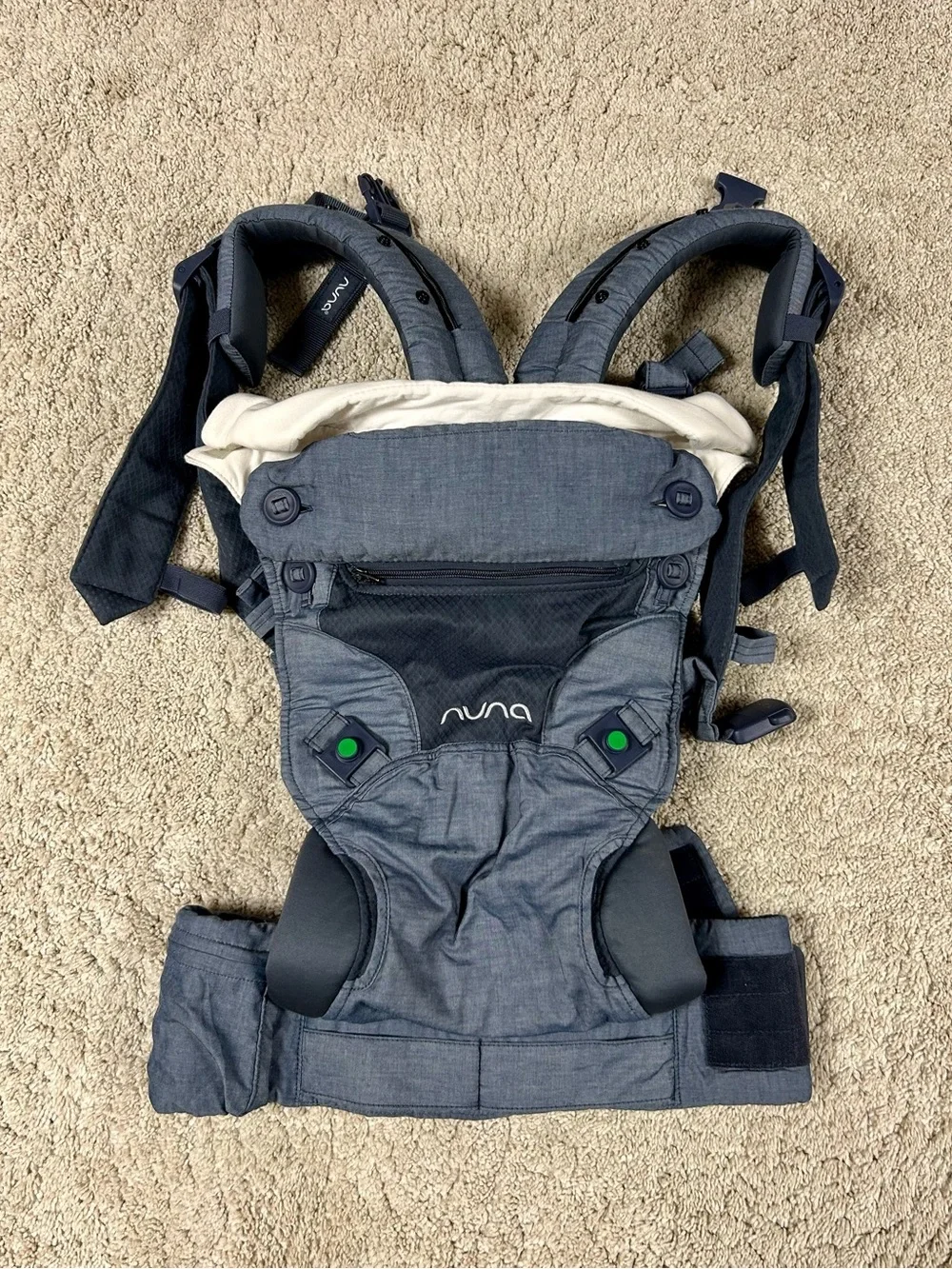 NUNA CUDL 4-IN-1 CARRIER 4-in-1